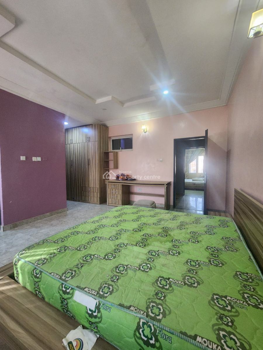 Spacious 3 Bedroom Duplex in a Secure Location, Naf Valley Estate, Asokoro District, Abuja, Terraced Duplex for Rent