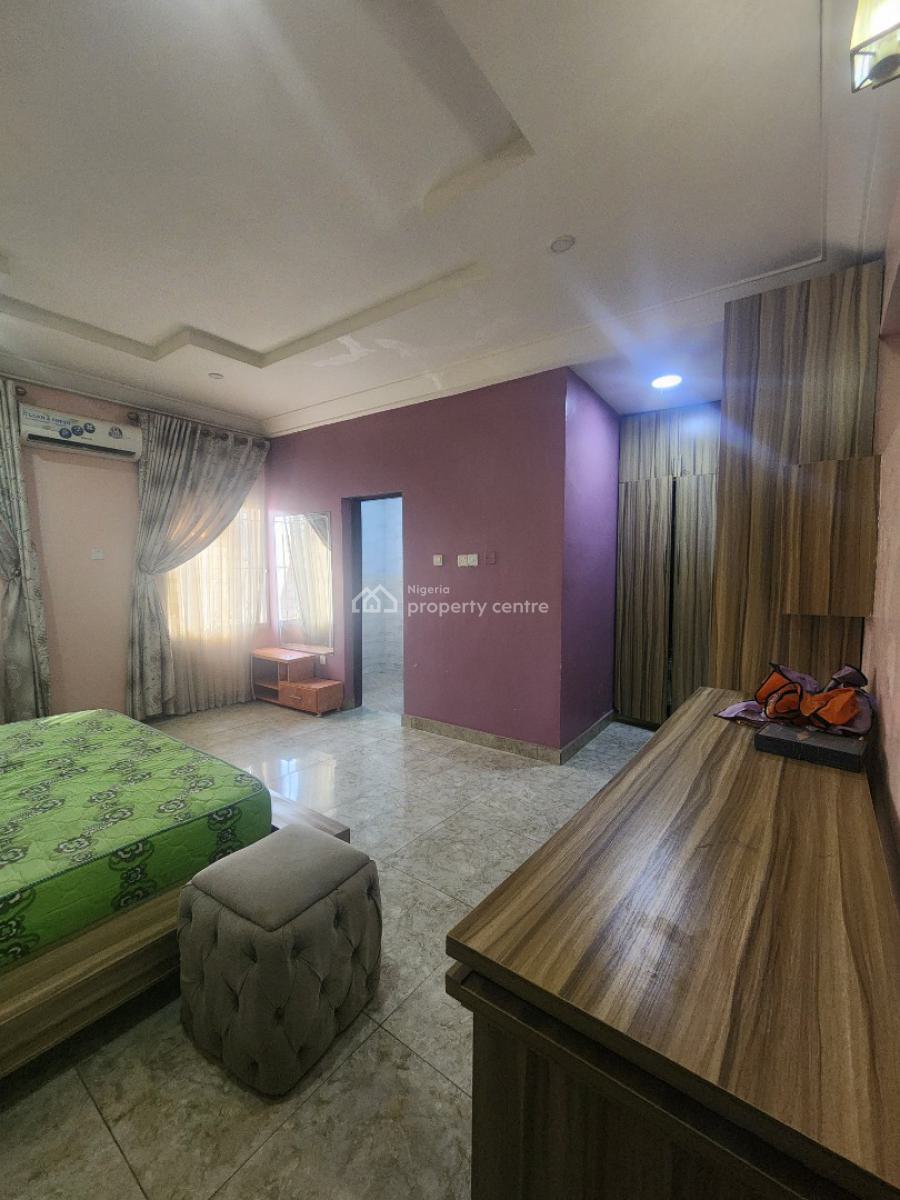 Spacious 3 Bedroom Duplex in a Secure Location, Naf Valley Estate, Asokoro District, Abuja, Terraced Duplex for Rent