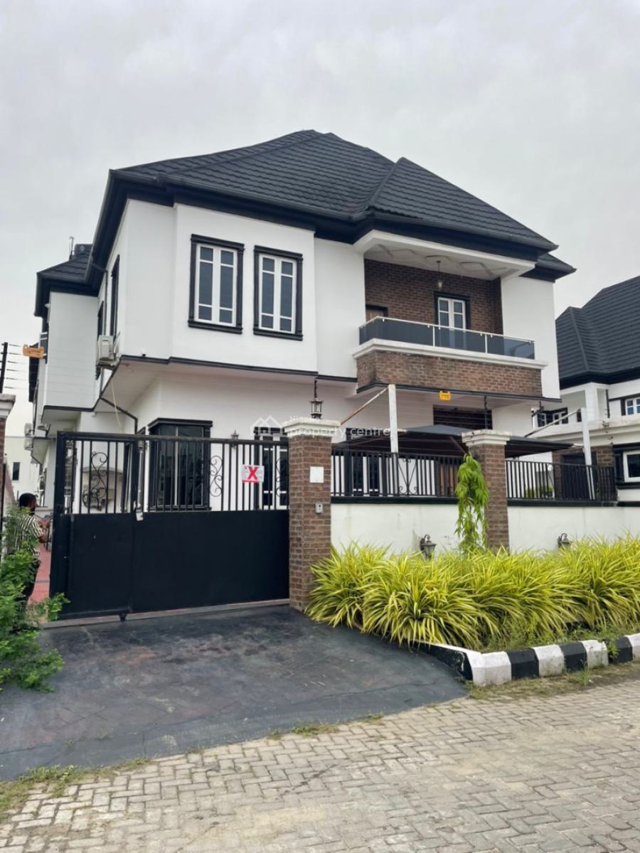 Spacious 5-bedroom Fully Detached Home with Bq in Secure Estate, Oral Estate, Lekki, Lagos, Detached Duplex for Rent