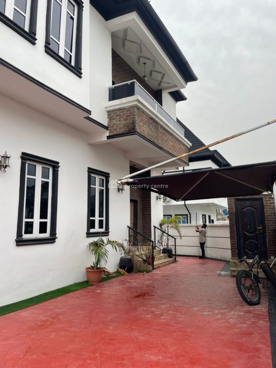 Spacious 5-bedroom Fully Detached Home with Bq in Secure Estate, Oral Estate, Lekki, Lagos, Detached Duplex for Rent
