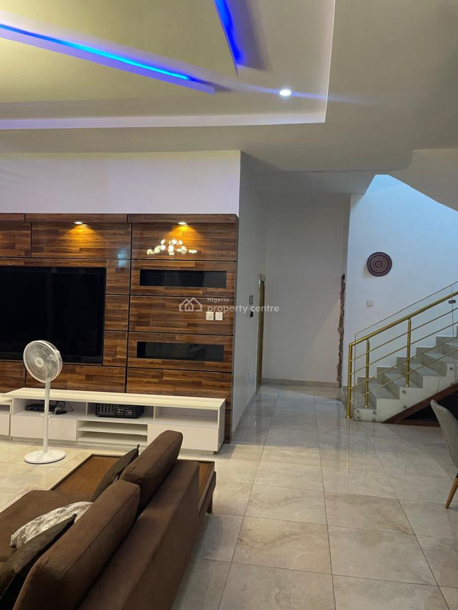 Spacious 5-bedroom Fully Detached Home with Bq in Secure Estate, Oral Estate, Lekki, Lagos, Detached Duplex for Rent