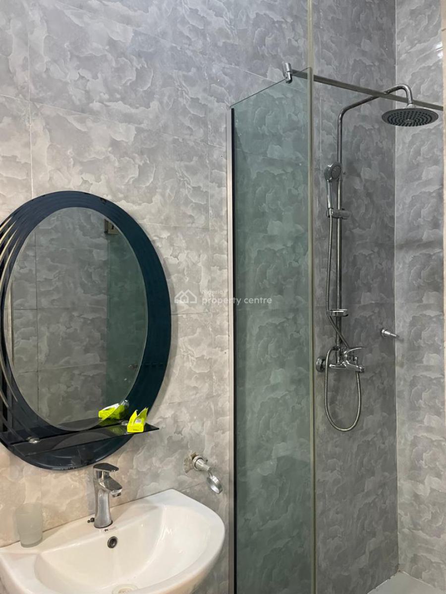 Spacious 5-bedroom Fully Detached Home with Bq in Secure Estate, Oral Estate, Lekki, Lagos, Detached Duplex for Rent