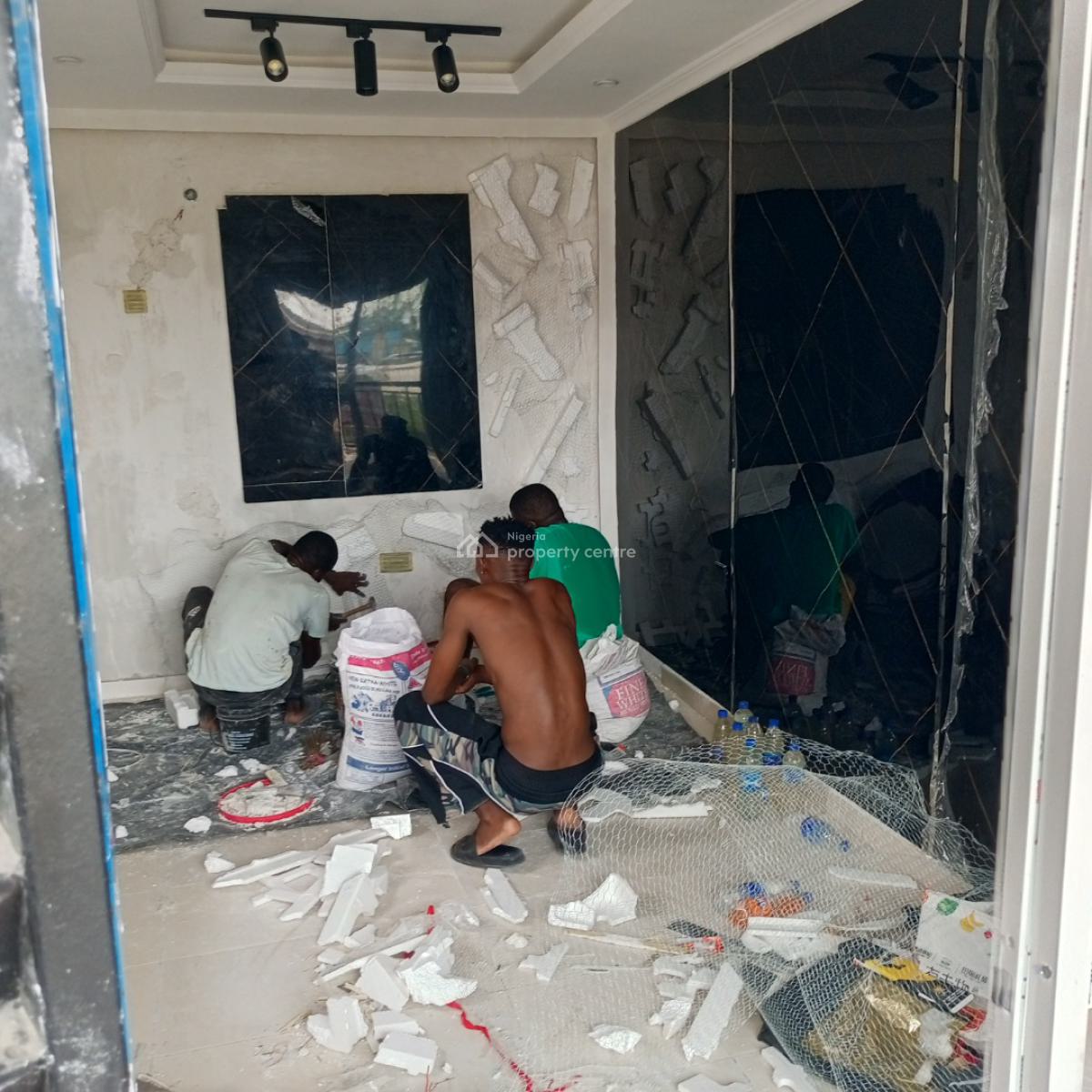 a Sharp and Serene Shop (downstairs) Facing The Lekki-epe Expressway R, Sangotedo Ajah-lekki, Sangotedo, Ajah, Lagos, Shop for Rent