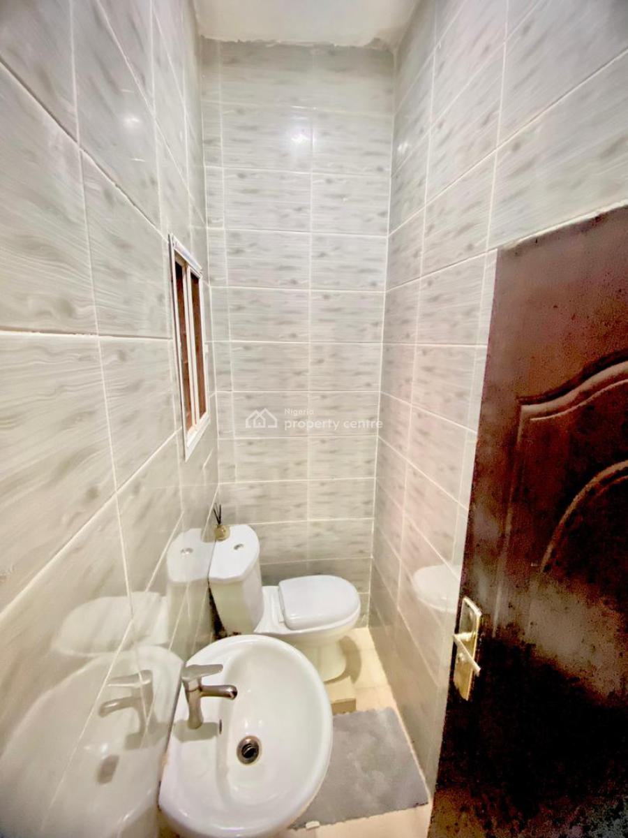 Amazing 4 Bedroom Terrace Duplex, Guzape District, Abuja, Terraced Duplex for Sale