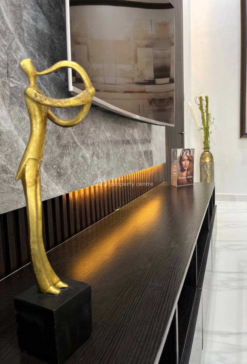 Nicely Furnished 2 Bedoom Apartment, Ikeja Gra, Ikeja, Lagos, Flat / Apartment Short Let