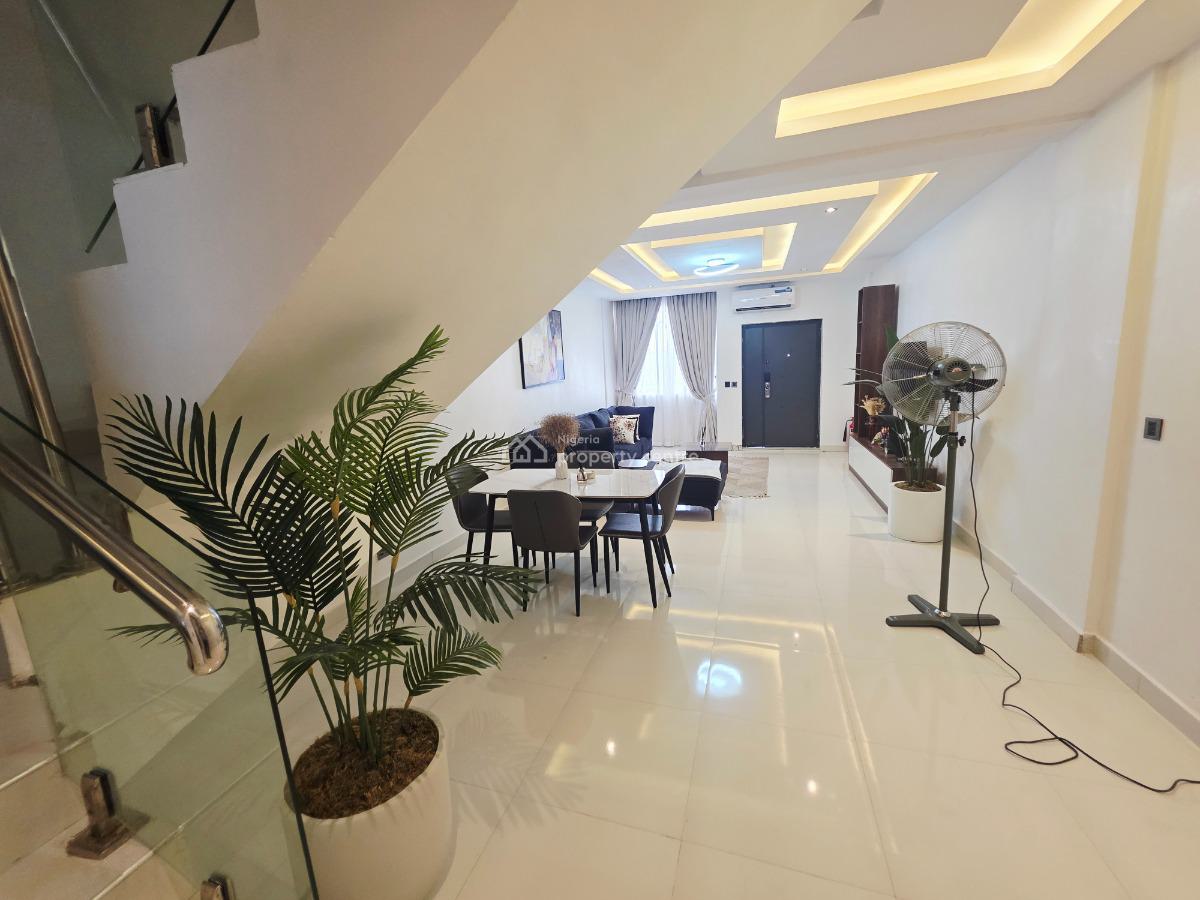 Fully Furnished 2bedrooms Mainsonatte, Richmond Pearl Estate, Lekki Phase 1, Lekki, Lagos, Flat / Apartment for Rent