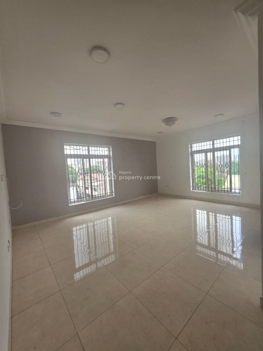 3bedrooms Flat with Bq, Abacha Estate., Old Ikoyi, Ikoyi, Lagos, Flat / Apartment for Rent