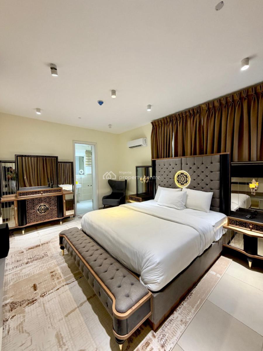 Brandnew & Fully Serviced & Furnished 2 Bedroom Apartment, Lekki Phase 1, Lekki, Lagos, Flat / Apartment for Rent