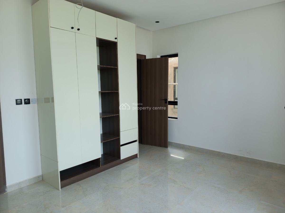 5 Bedroom Fully Detached Duplex with 24 Hours Light, Northern Foreshore Estate Extension, Osapa, Lekki, Lagos, Detached Duplex for Sale