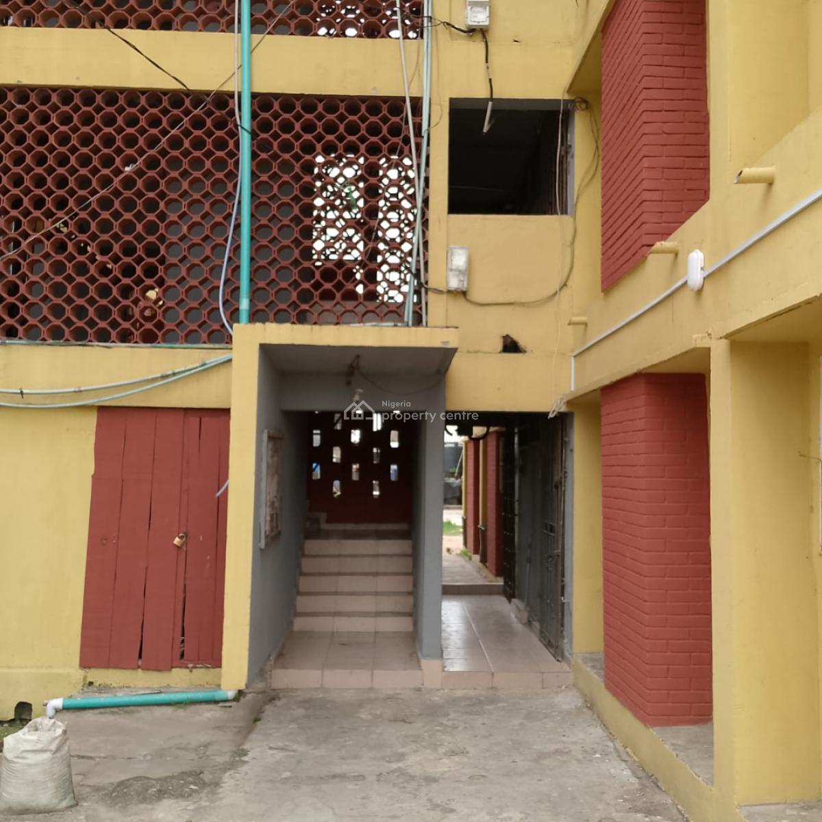 2 Bedroom Apartment, Games Village, Surulere, Surulere, Lagos, Flat / Apartment for Sale