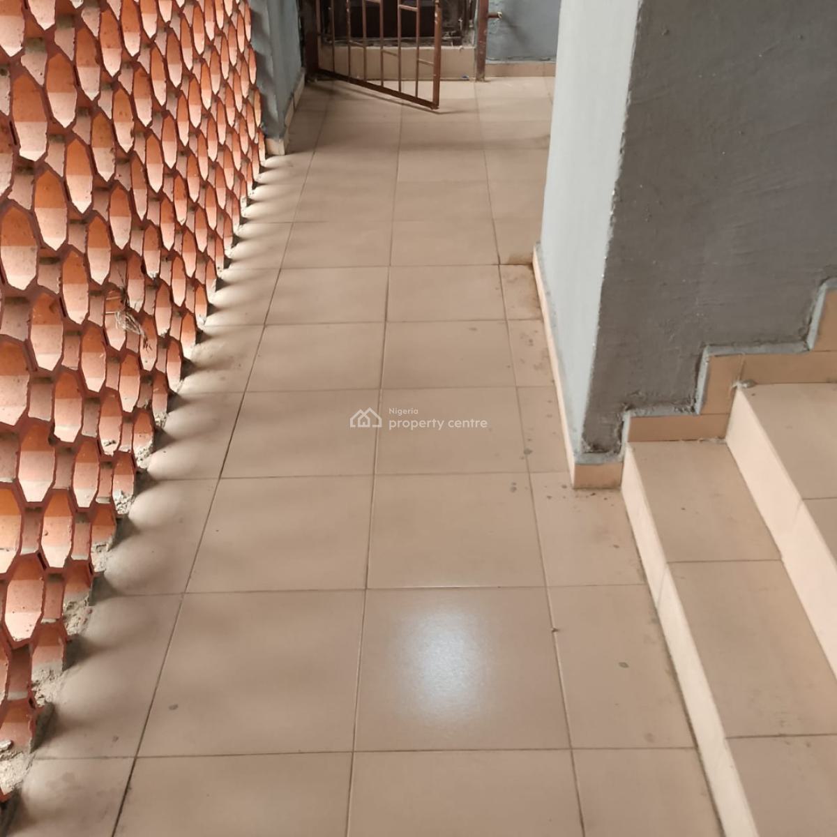 2 Bedroom Apartment, Games Village, Surulere, Surulere, Lagos, Flat / Apartment for Sale