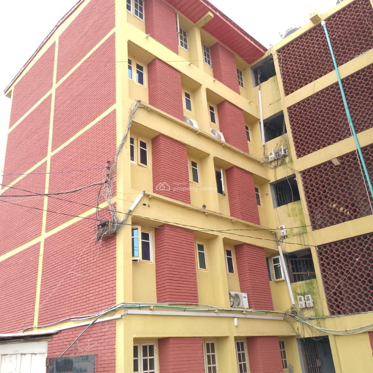 2 Bedroom Apartment, Games Village, Surulere, Surulere, Lagos, Flat / Apartment for Sale