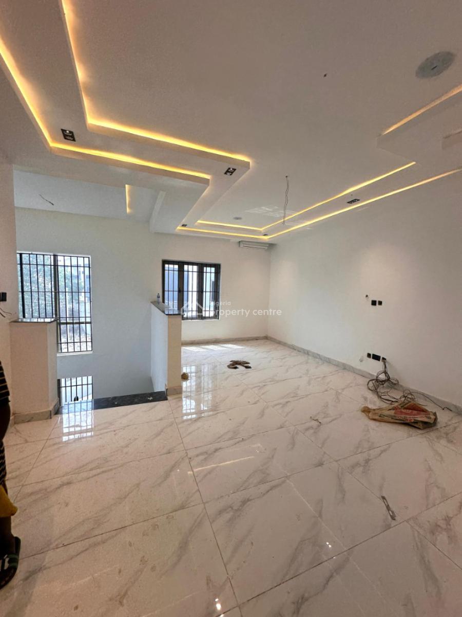 Luxury 4 Bedroom Semi-detached Duplex, Guzape Main, Guzape District, Abuja, Semi-detached Duplex for Sale
