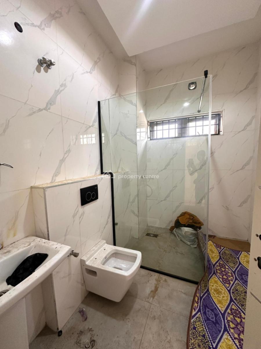 Luxury 4 Bedroom Semi-detached Duplex, Guzape Main, Guzape District, Abuja, Semi-detached Duplex for Sale