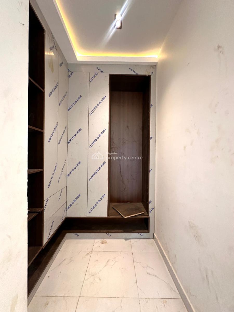 Luxury 4 Bedroom Semi-detached Duplex, Guzape Main, Guzape District, Abuja, Semi-detached Duplex for Sale