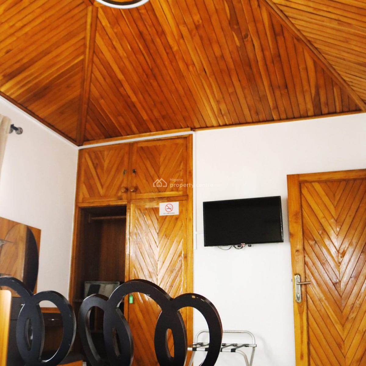 Nicely Furnished 1 Bedroom Apartment, Ajao Estate, Isolo, Lagos, Flat / Apartment Short Let