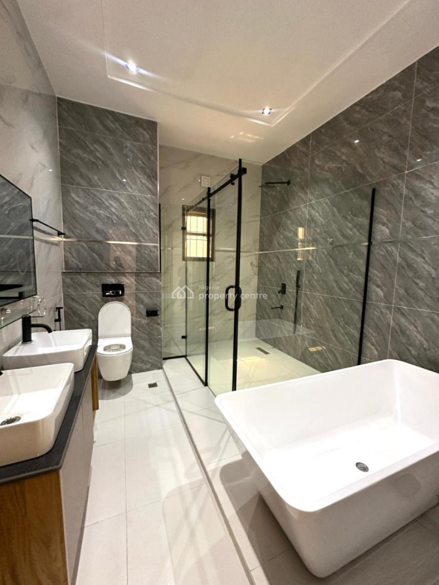 Luxurious 6 Bedroom Smart Home, Guzape District, Abuja, Detached Duplex for Sale