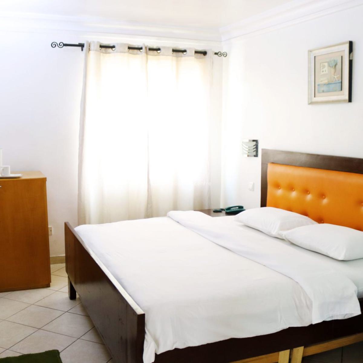 Nicely Furnshed Studio Apartment, Ajao Estate, Isolo, Lagos, Flat / Apartment Short Let