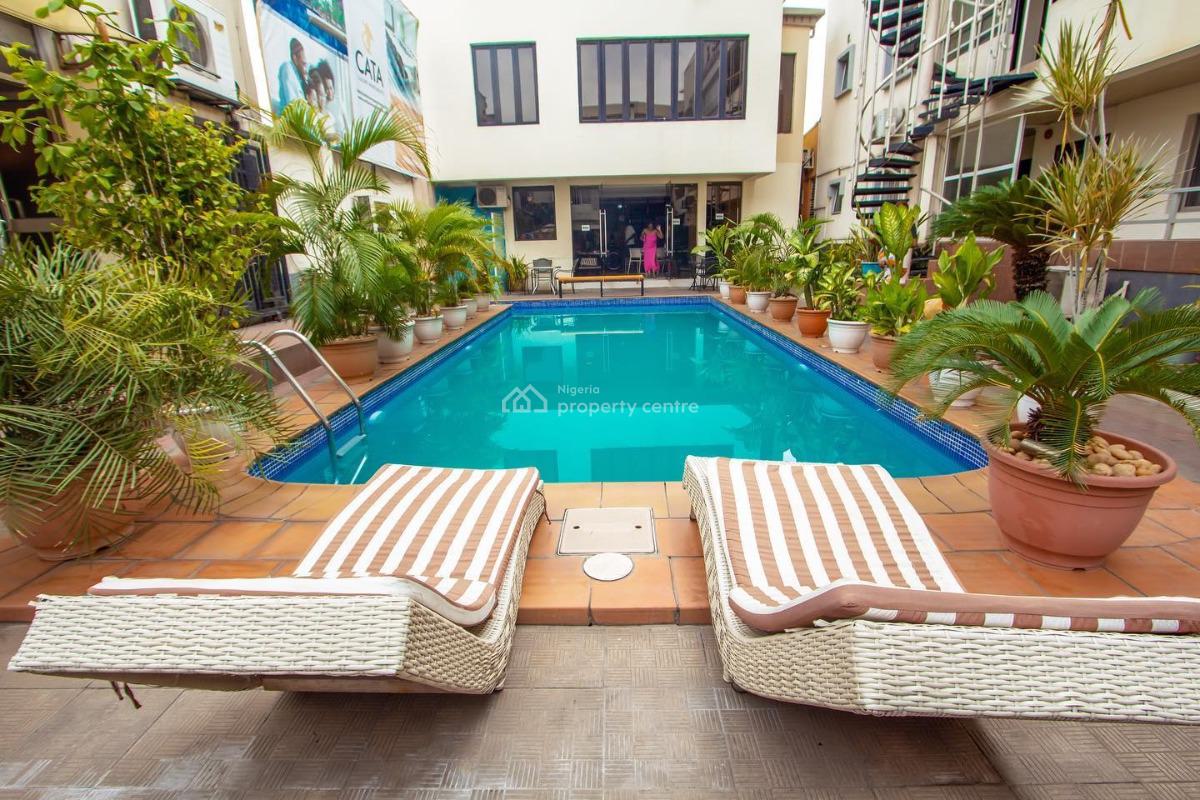 Nicely Furnshed Studio Apartment, Ajao Estate, Isolo, Lagos, Flat / Apartment Short Let