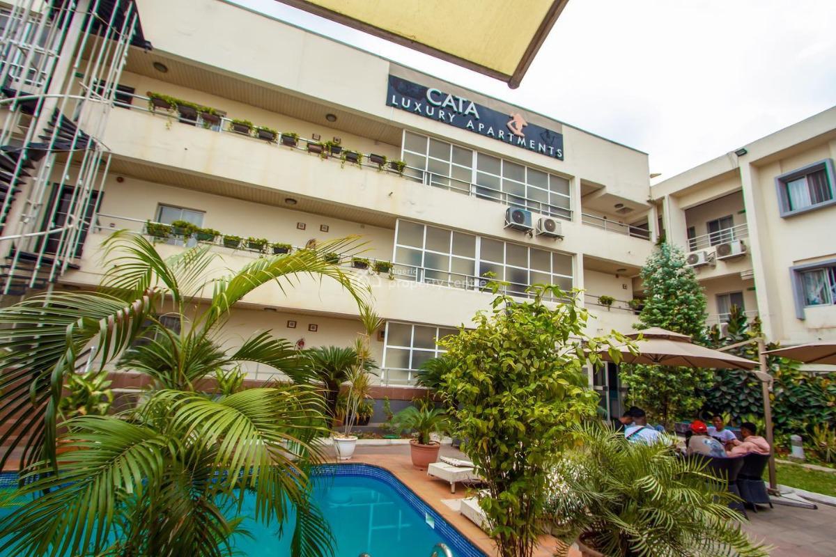 Nicely Furnished Studio Apartment, Isolo, Lagos, Flat / Apartment Short Let