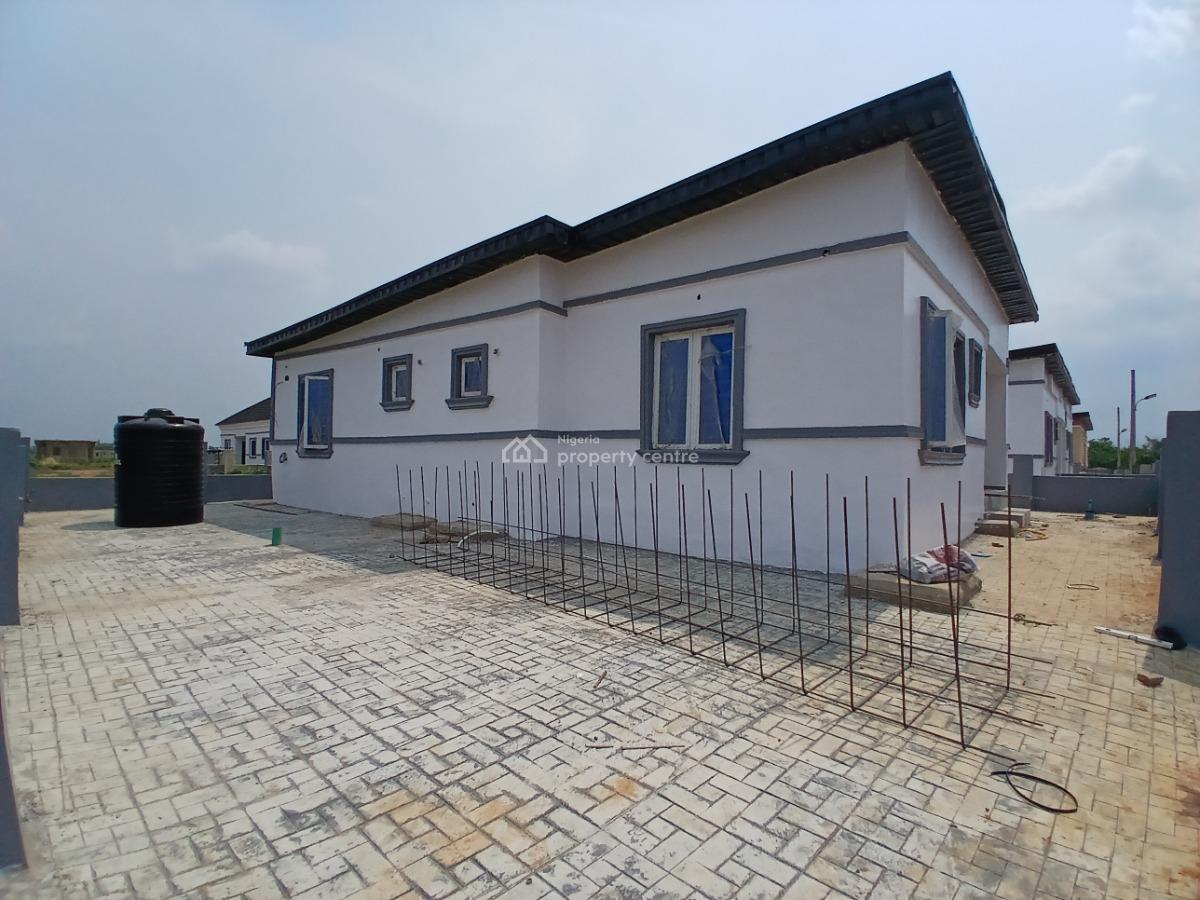 Spacious Luxury 2 Bedroom Fully Detached Bungalow, Mowe Town, Ogun, Detached Bungalow for Sale