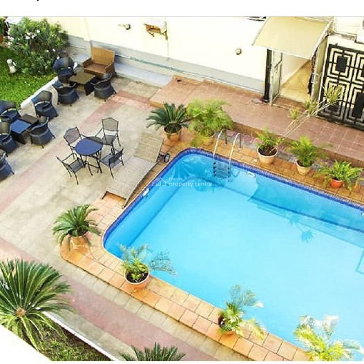 Nicely Furnished Studio Apartment, Isolo, Lagos, Flat / Apartment Short Let