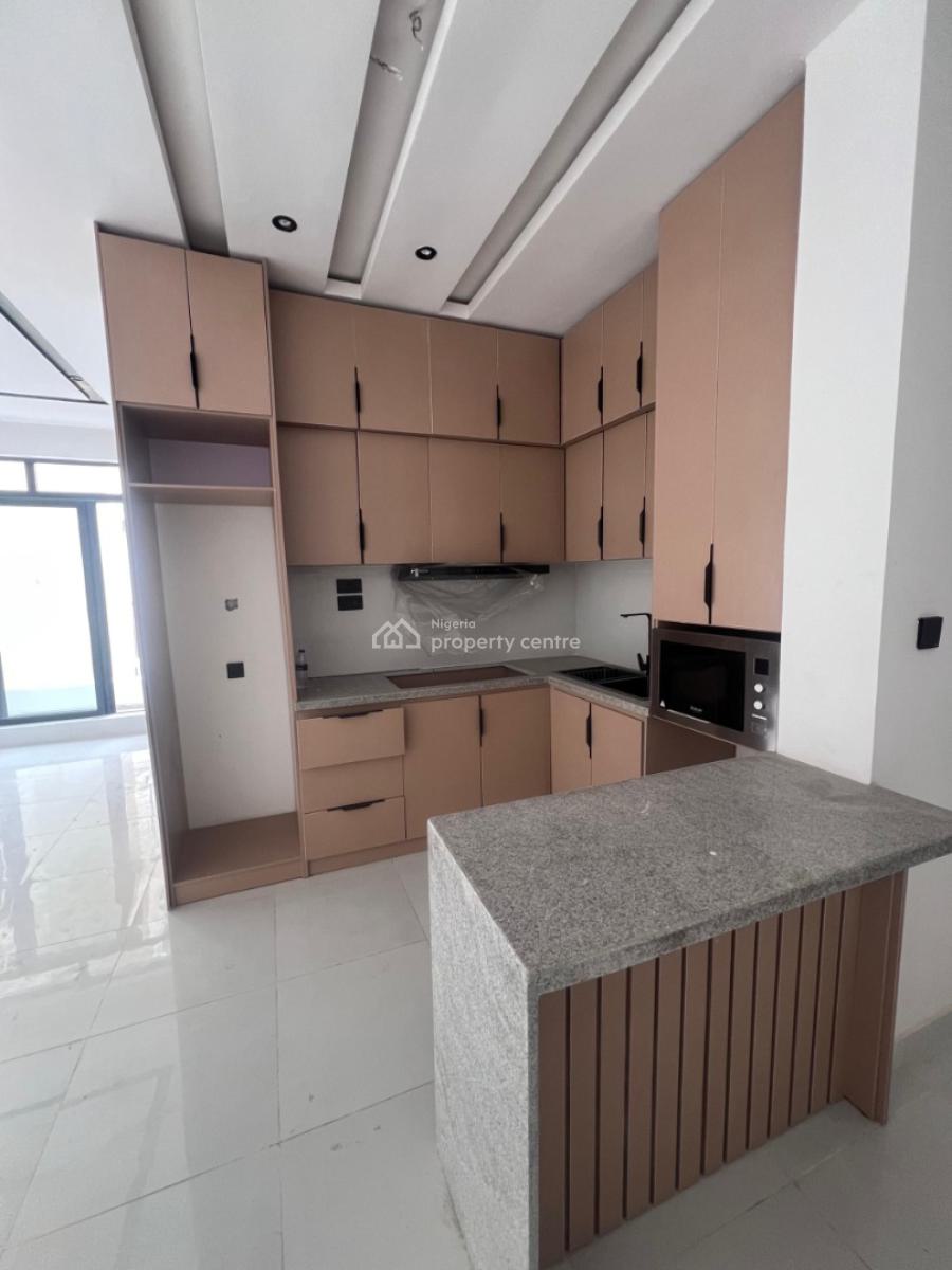 3 Bedroom Apartment Available, Off Freedom Way, Lekki, Lagos, Flat / Apartment for Sale