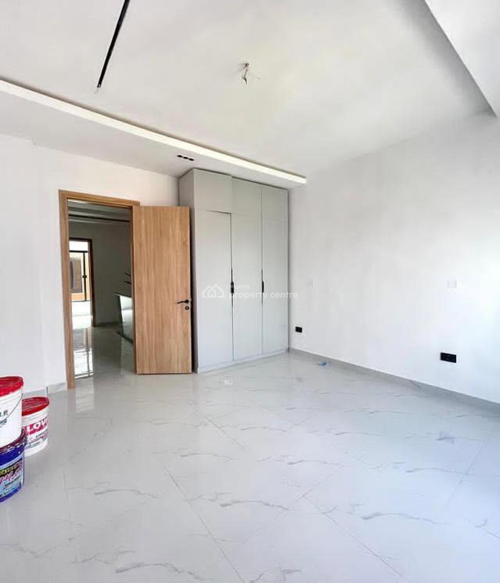 4 Bedroom Terrace Duplex with Swimming Pool, Gym & Bq, Lekki Phase 1, Lekki, Lagos, Terraced Duplex for Sale