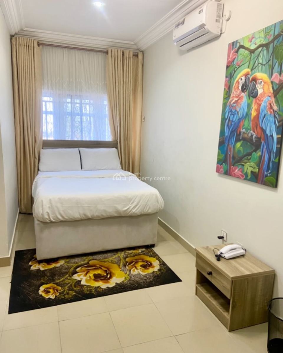 Nicely Furnished 4 Bedroom Apartment, Liberty Estate Phase 2, Enugu, Enugu, Flat / Apartment Short Let