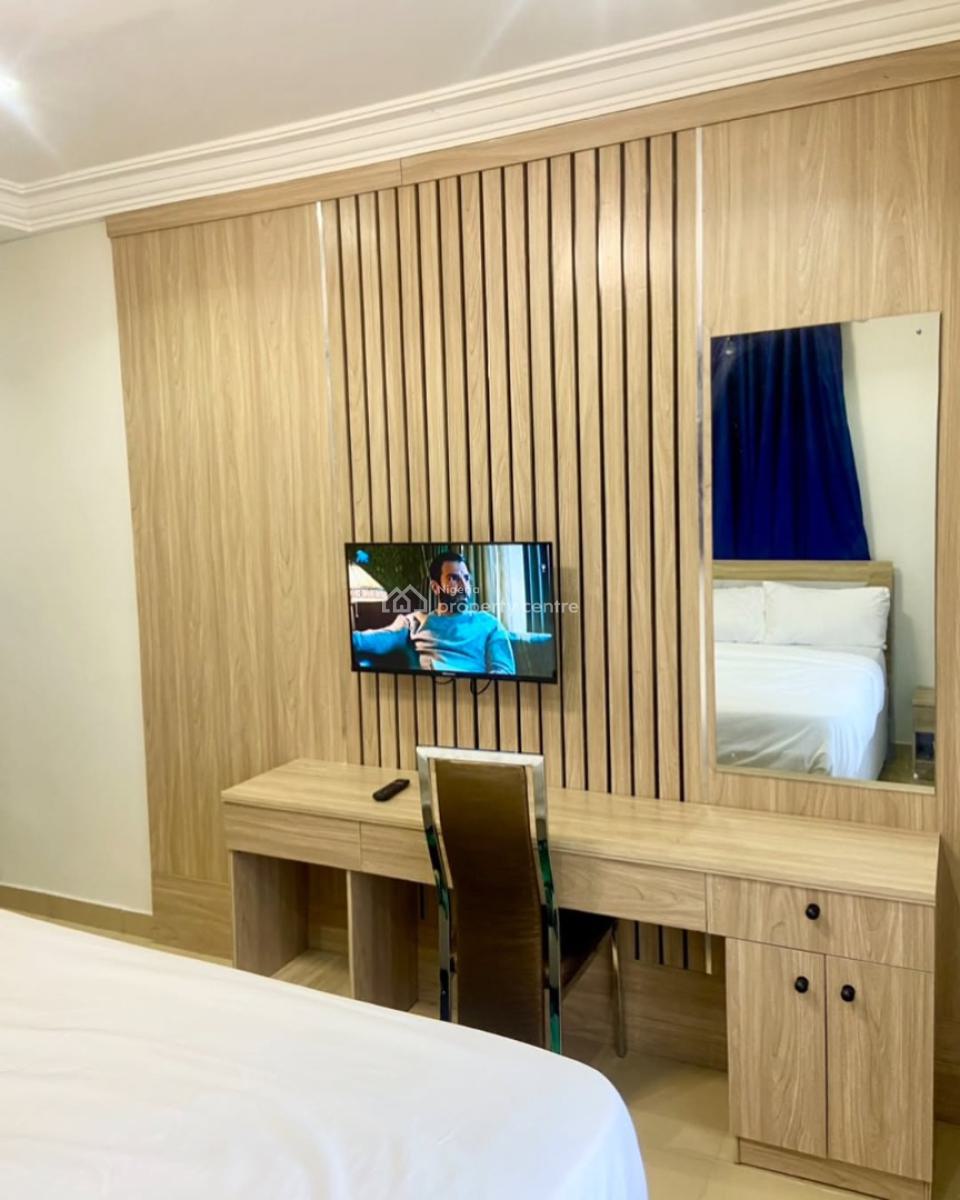 Nicely Furnished 4 Bedroom Apartment, Liberty Estate Phase 2, Enugu, Enugu, Flat / Apartment Short Let