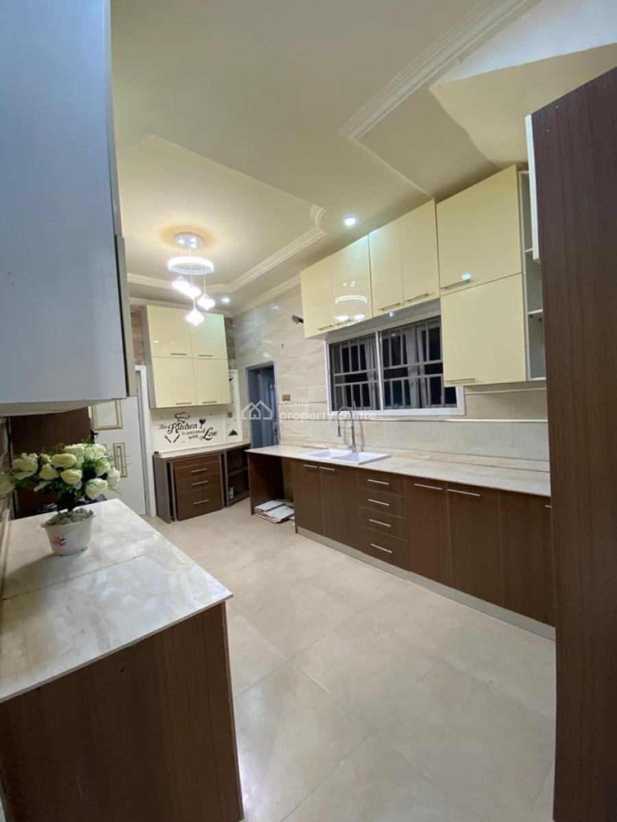 Luxury 4 Bedroom Fully Detached with Room and Parlor Bq, Mega Mound Estate/off Chevron Lekki, Lekki Phase 2, Lekki, Lagos, Detached Duplex for Rent