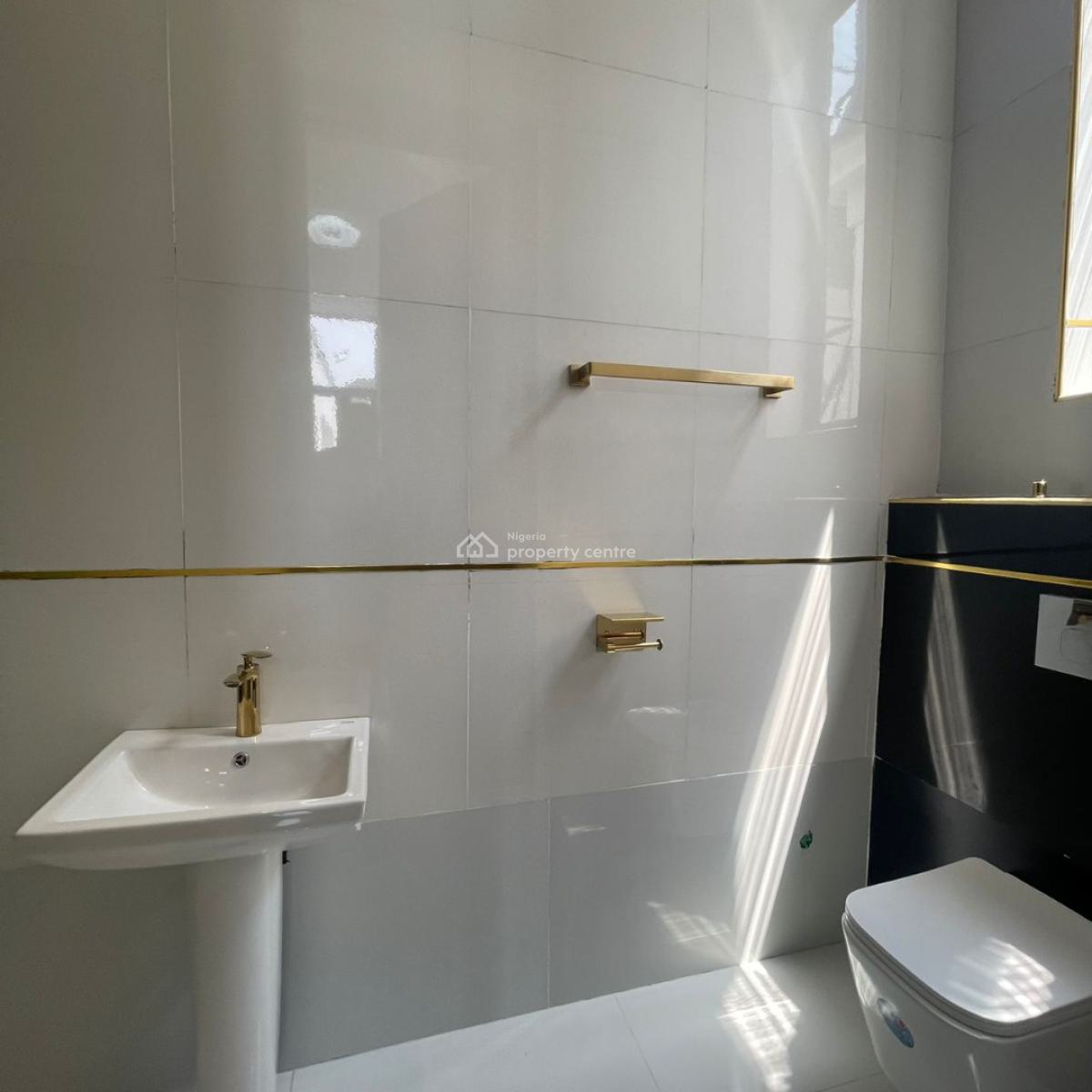 Exquisitely Finished 5 Bedroom  Fully Detached Duplex, Chevron, Lekki, Lagos, House for Sale