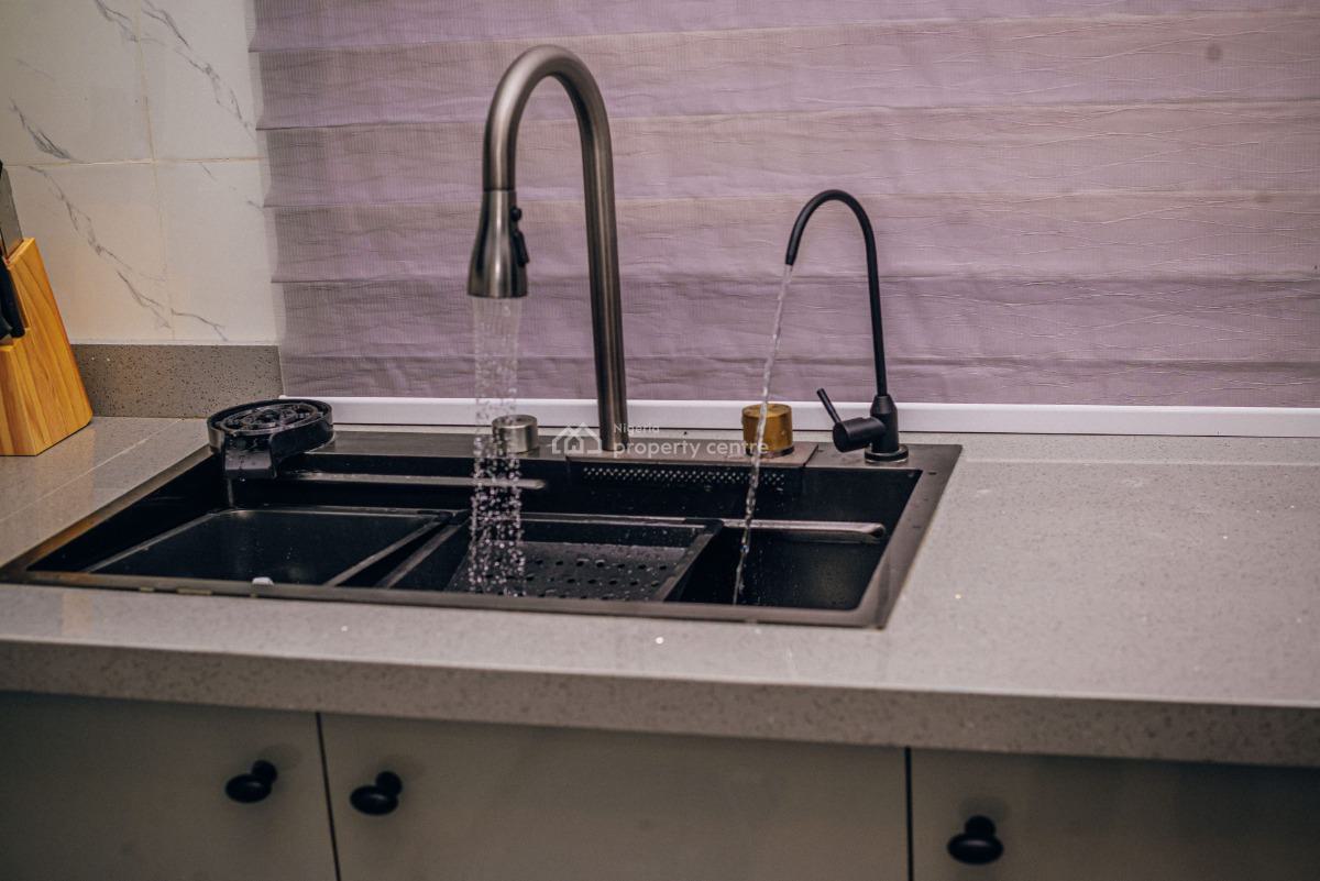 Nicely Furnished 2 Bedroom Apartment, Grace Garden City, Akure, Ondo, Flat / Apartment Short Let