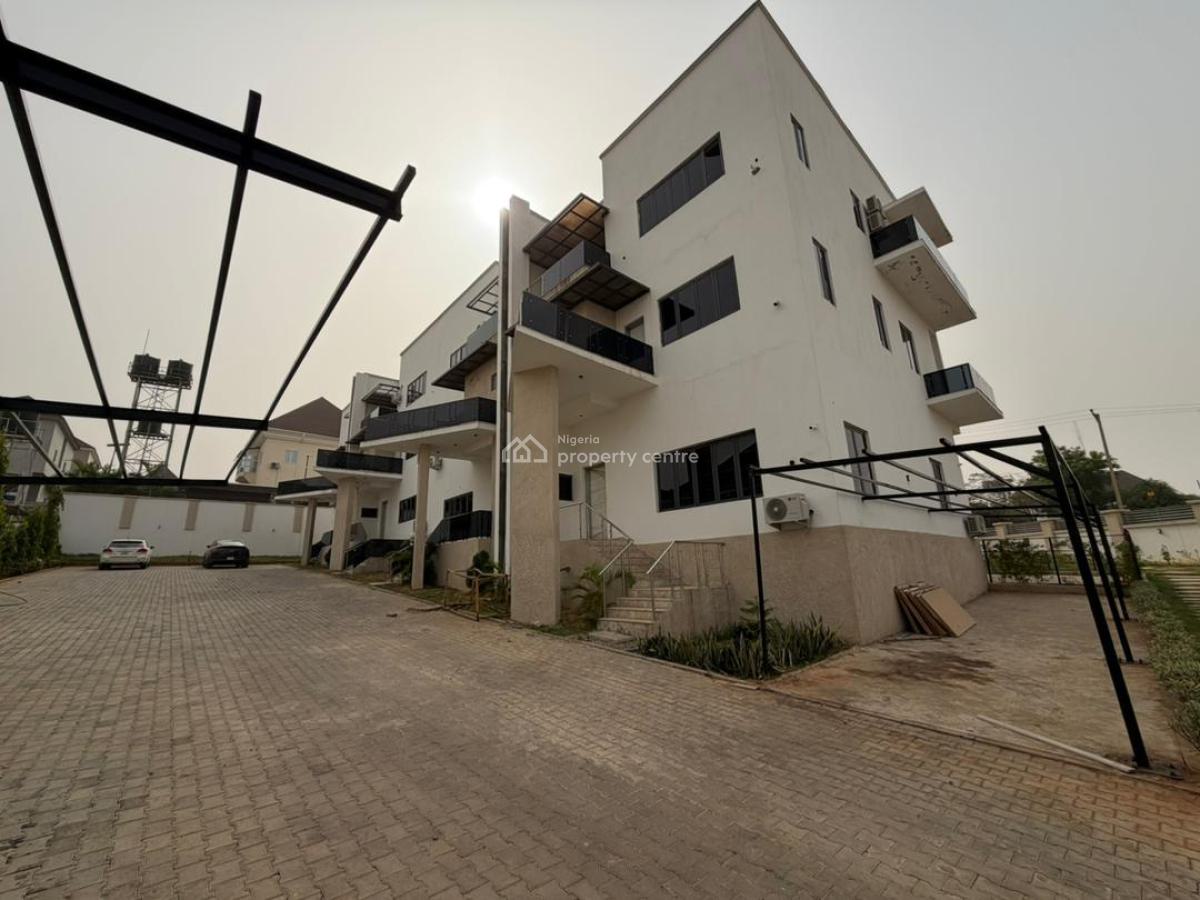 Luxurious 5-bedroom Terrace Duplex with Bq in Prime Asokoro Location, Asokoro District, Abuja, Terraced Duplex for Rent
