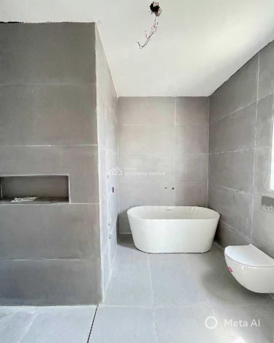 3 Bedroom Apartment, Lekki Phase 1, Lekki, Lagos, Block of Flats for Sale