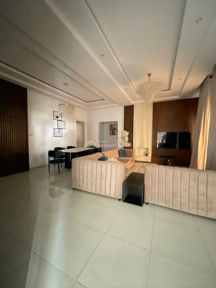 Lovely 3 Bedroom Apartment with Bq & Pool, Lekki Phase 1, Lekki, Lagos, Flat / Apartment for Rent