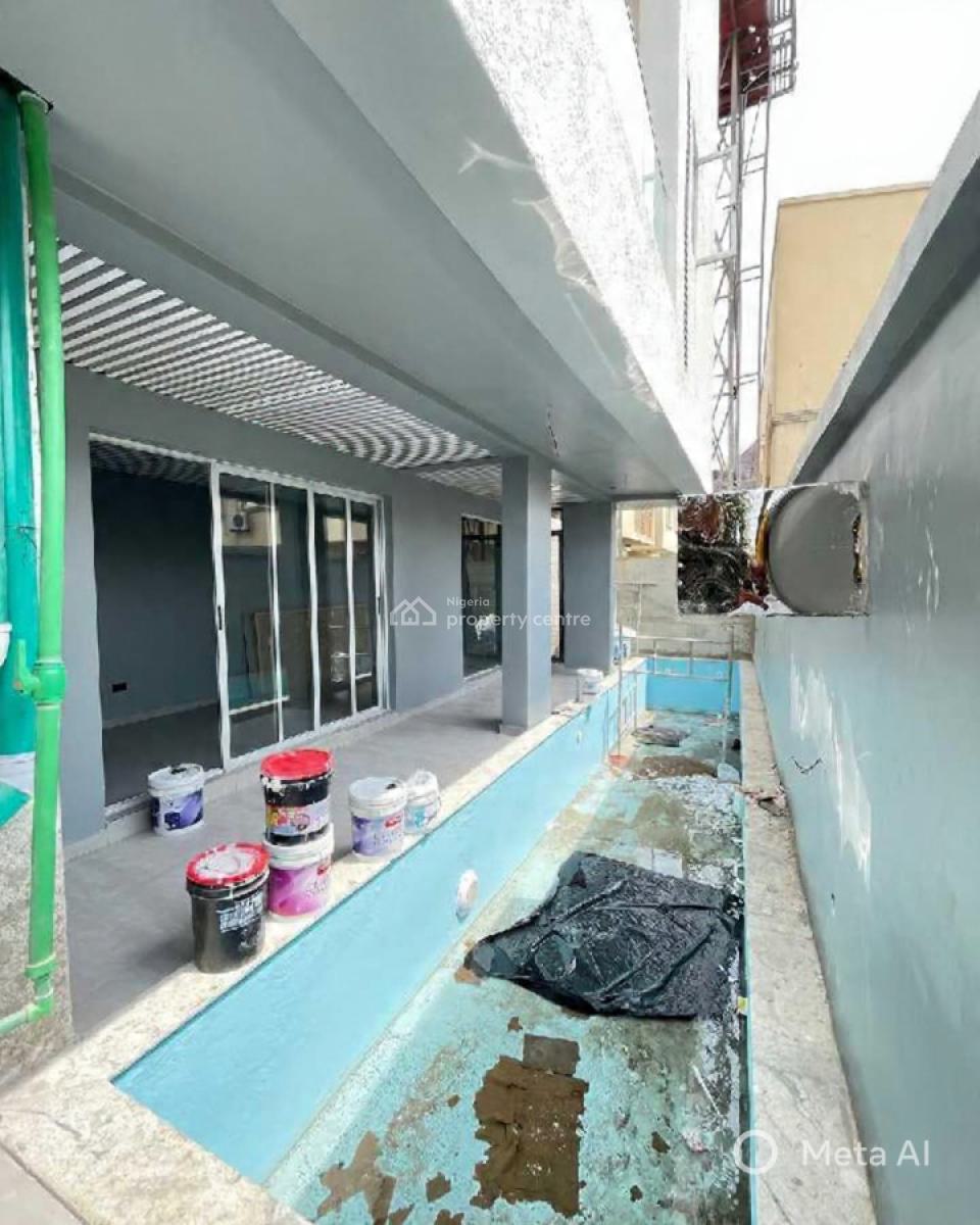 2 Bedroom Apartment, Lekki Phase 1, Lekki, Lagos, Block of Flats for Sale