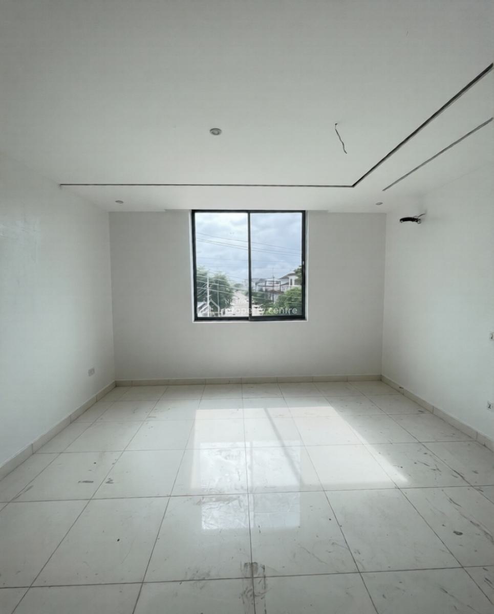 2 Bedroom Apartment, Lekki, Lagos, Block of Flats for Sale