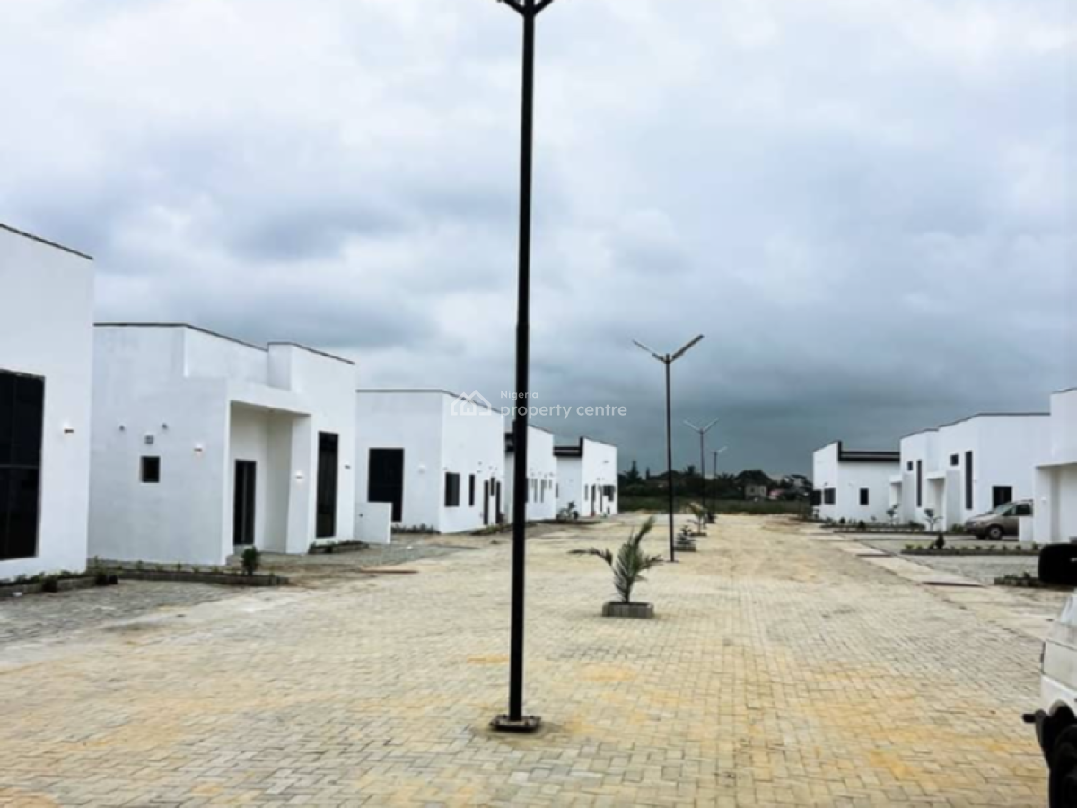 3 Bedroom Detached Bungalow, Atlantic Estate, Abraham Adesanya, Ajah, Lagos, Detached Bungalow for Sale