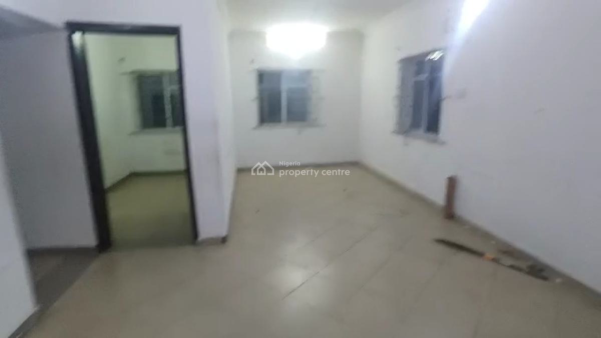 Standard 3bedroom Flat Ground-floor, Off Sura Mogaji, Ilupeju, Lagos, Flat / Apartment for Rent