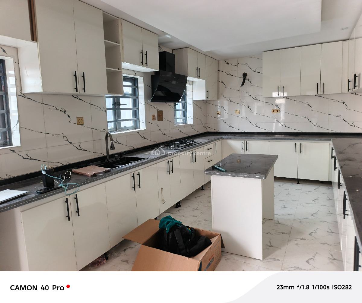 Fantastic Newly Built 6 Bedroom Duplex, Felele Straight, Challenge, Ibadan, Oyo, Detached Duplex for Sale