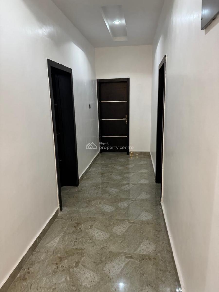 3bedroom Flat, Off Awolowo Way, Ikeja, Lagos, Flat / Apartment for Rent