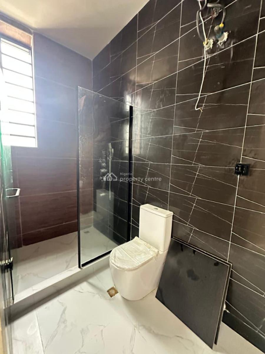 Modern Home Spacious 4 Bedroom Terrace., Ikota, Lekki Phase 2, Lekki, Lagos, Terraced Duplex for Sale