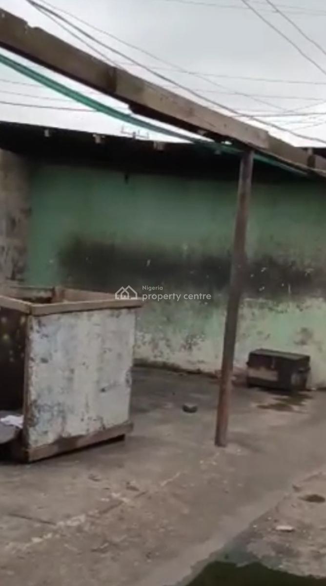 a Plot of Land Measures 450sqm at Alagomeji Yaba.   Title: Land Certif, Alagomeji, Yaba, Lagos, Land for Sale