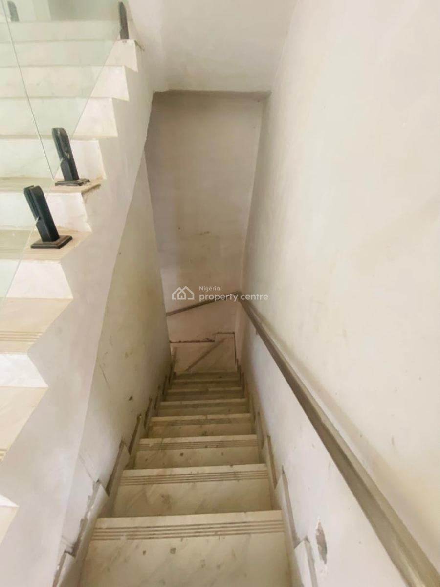 Luxurious 5 Bedroom Fully Detached with Underground Bq, Gra, Phase 2,, Gra Phase 2, Magodo, Lagos, Detached Duplex for Sale
