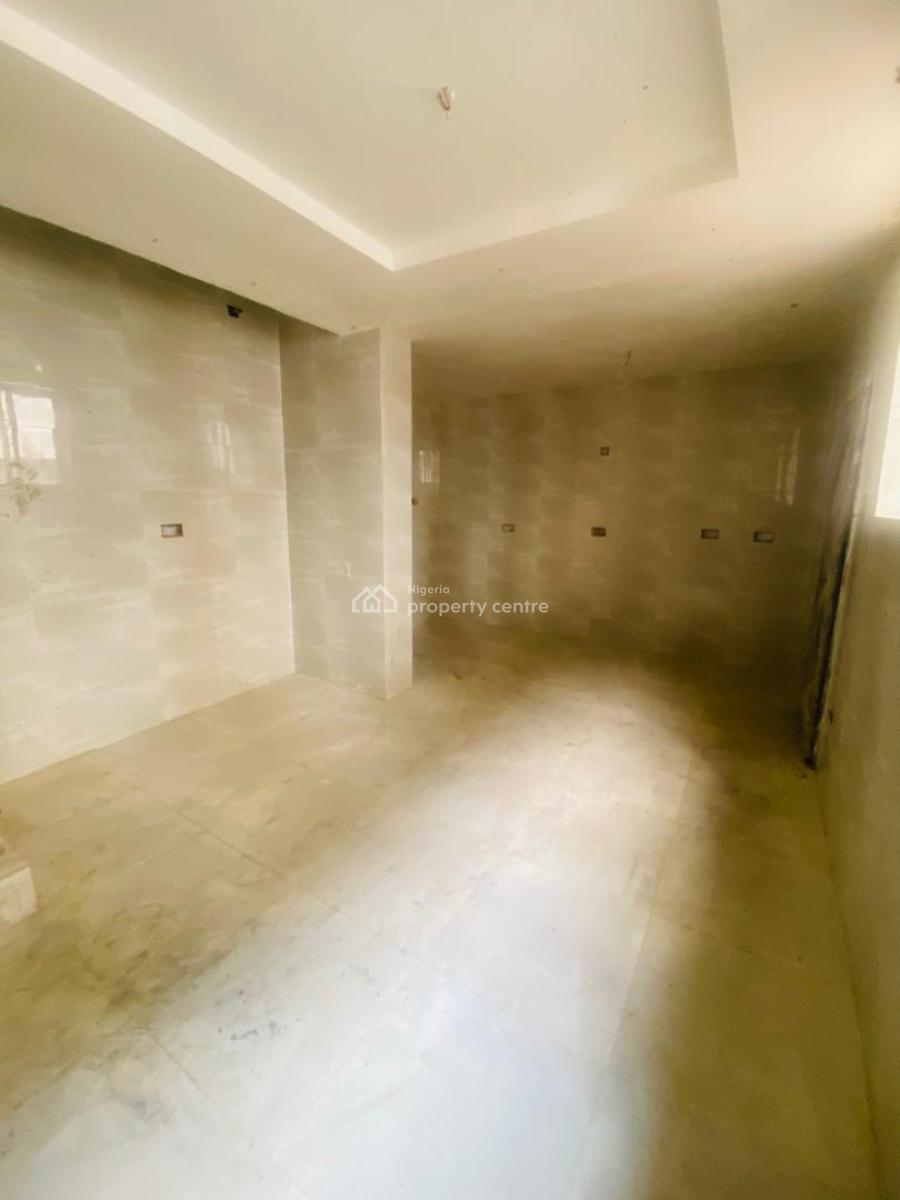 Luxurious 5 Bedroom Fully Detached with Underground Bq, Gra, Phase 2,, Gra Phase 2, Magodo, Lagos, Detached Duplex for Sale