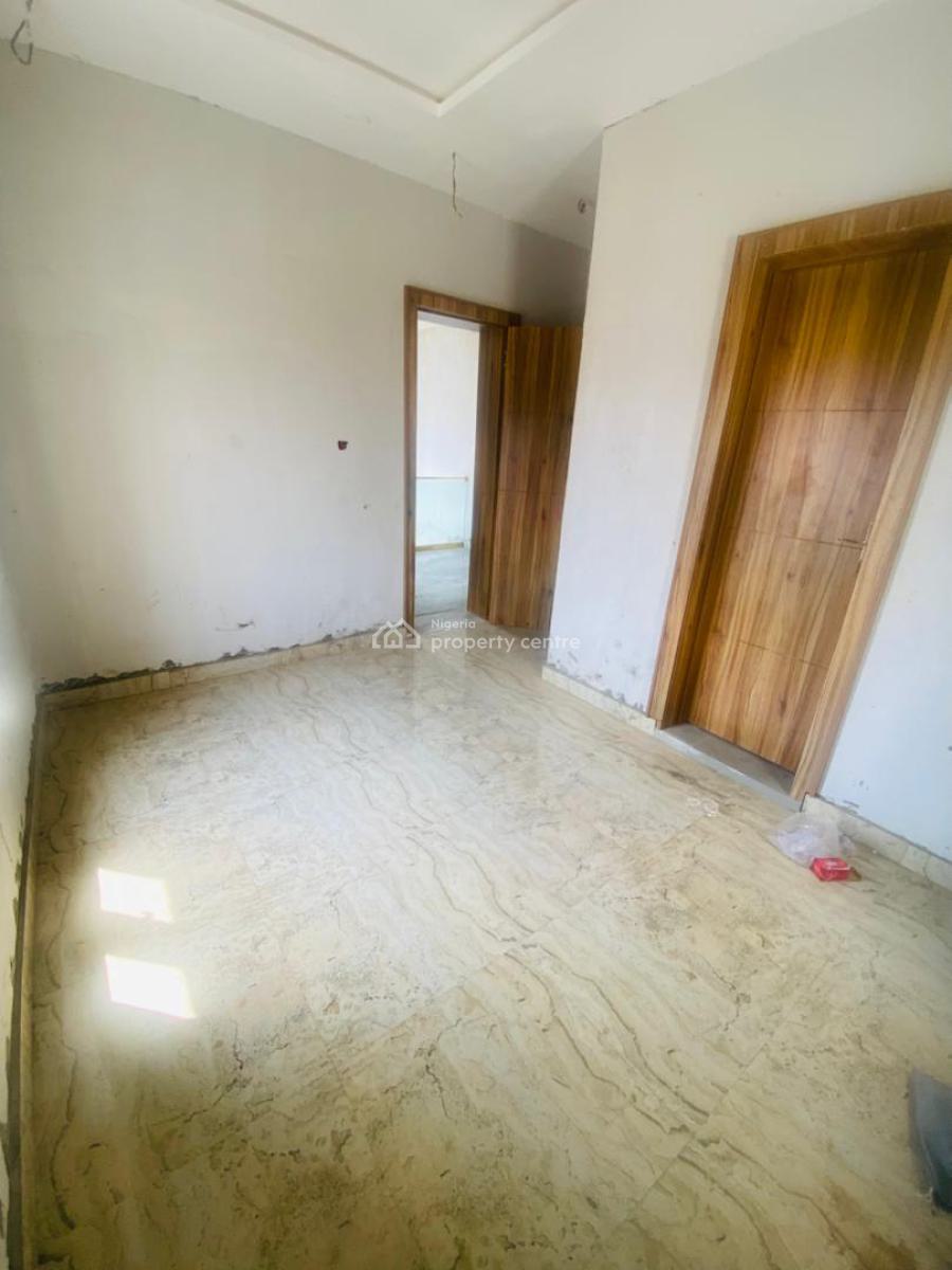 Luxurious 5 Bedroom Fully Detached with Underground Bq, Gra, Phase 2,, Gra Phase 2, Magodo, Lagos, Detached Duplex for Sale