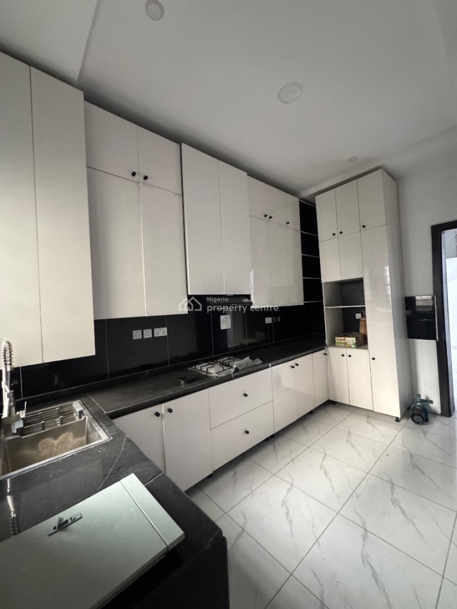 𝐍𝐄𝐖 4 𝐁𝐄𝐃𝐑𝐎𝐎𝐌 𝐒𝐄𝐌𝐈 𝐃𝐄𝐓𝐀𝐂𝐇𝐄𝐃 𝐃𝐔𝐏𝐋𝐄𝐗, Ajah, Lagos, Ajah, Lagos, Semi-detached Duplex for Rent