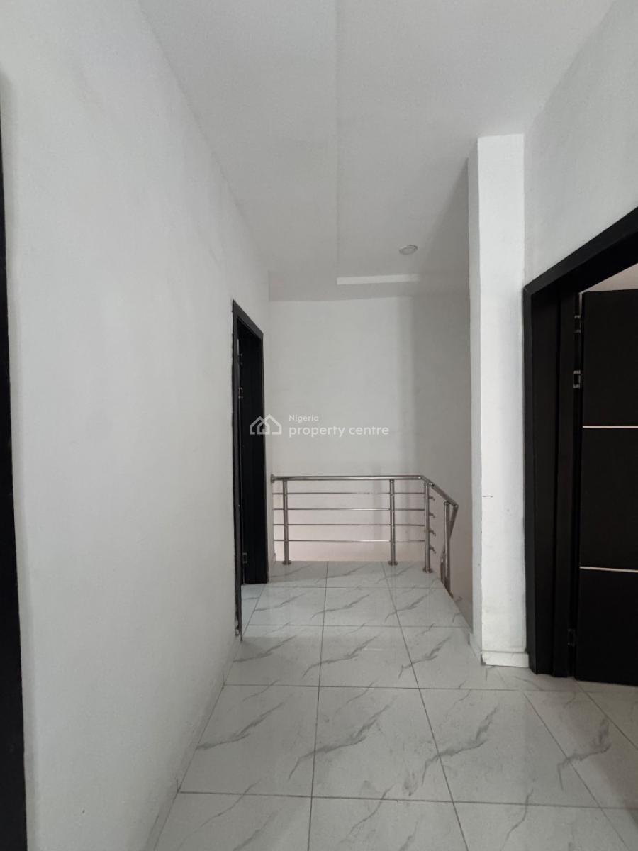 𝐍𝐄𝐖 4 𝐁𝐄𝐃𝐑𝐎𝐎𝐌 𝐒𝐄𝐌𝐈 𝐃𝐄𝐓𝐀𝐂𝐇𝐄𝐃 𝐃𝐔𝐏𝐋𝐄𝐗, Ajah, Lagos, Ajah, Lagos, Semi-detached Duplex for Rent
