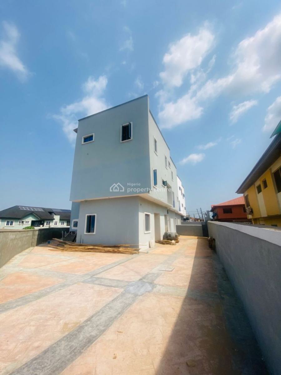 Luxurious 5 Bedroom Semi-detached Duplex, Gbagada, Lagos, Semi-detached Duplex for Sale